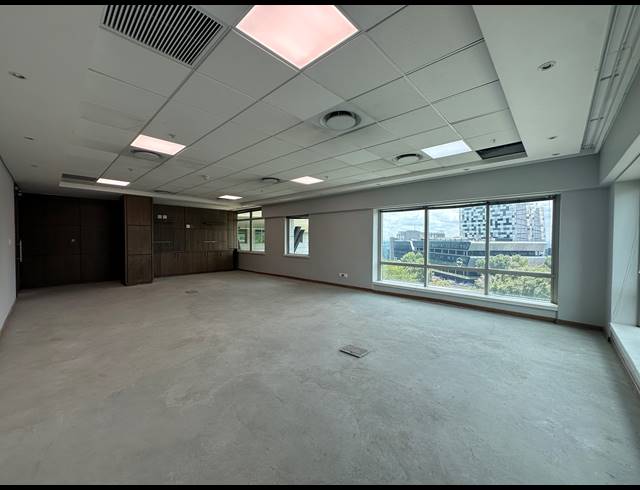 947M² OFFICE TO LET IN SANDTON CENTRAL